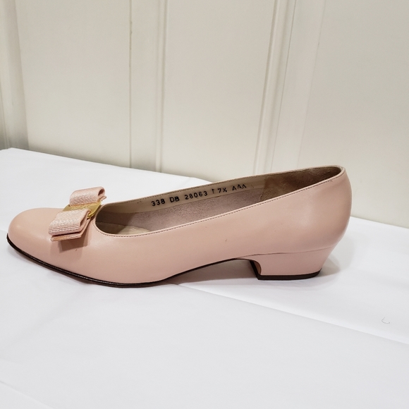 Salvatore Ferragamo Shoes - Picture 7 of 14